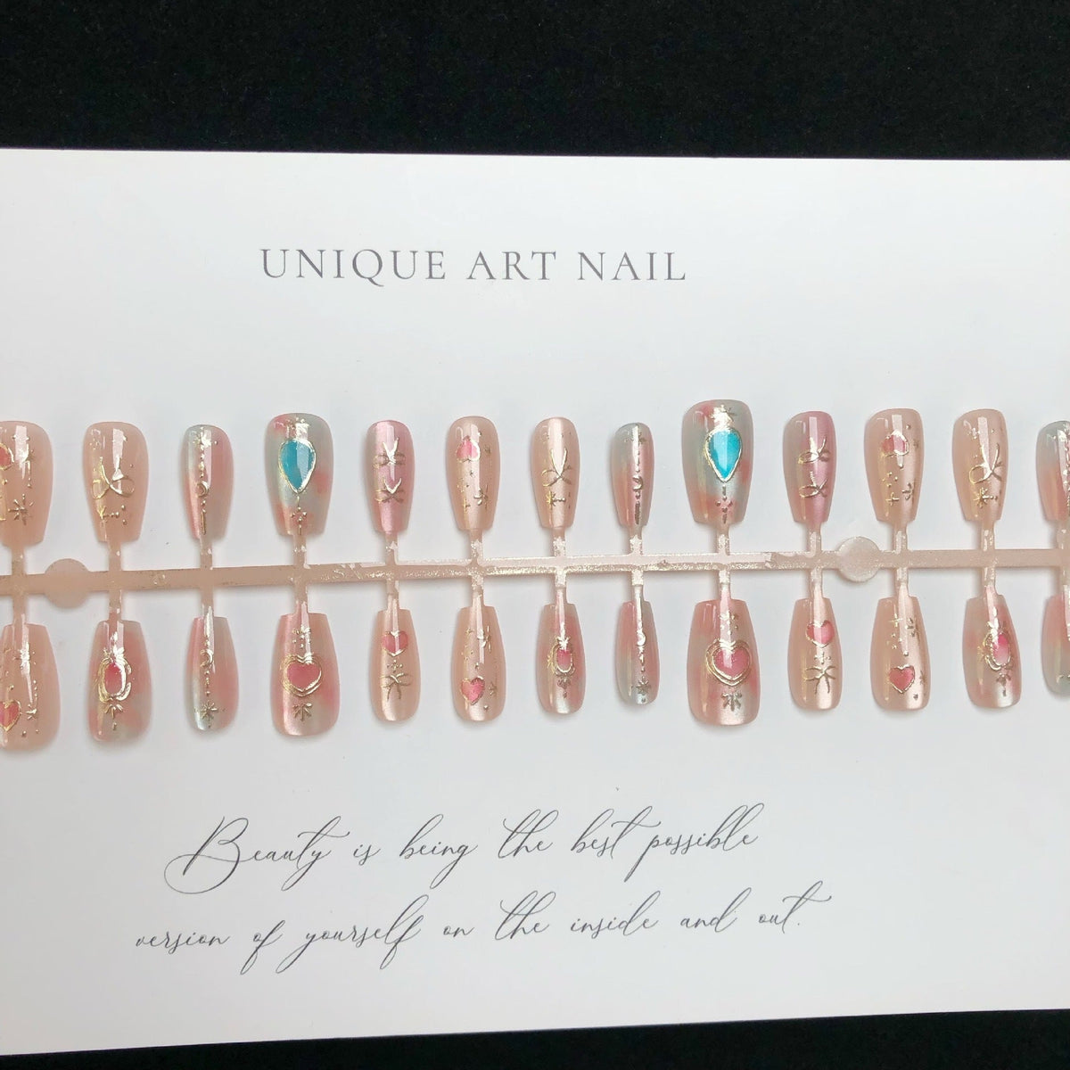 Artistic themed Press-On Nail Set — product view 2