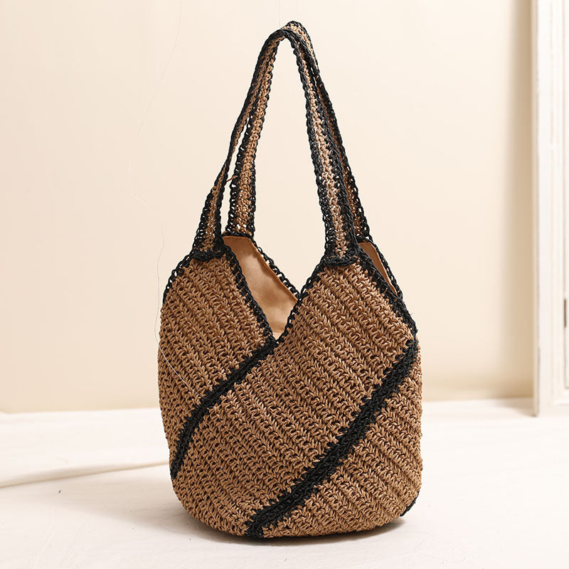Braided beach bag with fashionable design LoungeYard — product view 3