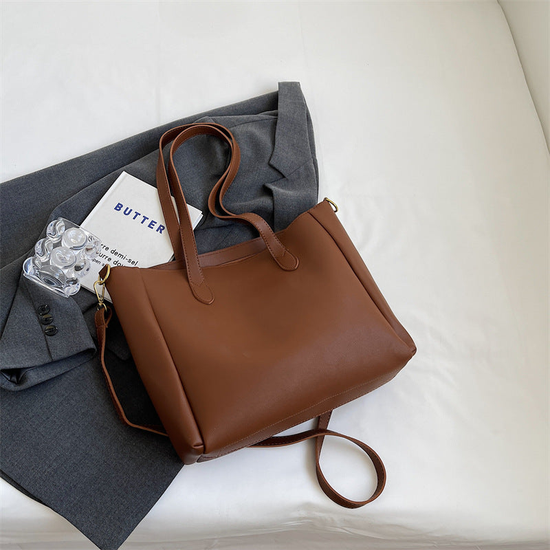 Spacious Soft Leather Tote Bag LoungeYard — product view 7