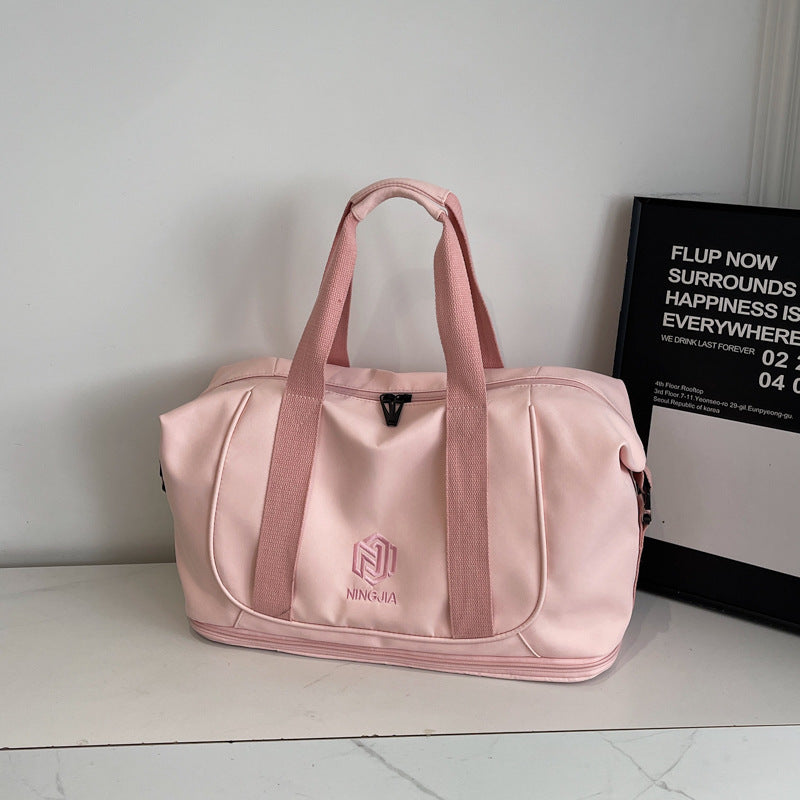Spacious Gym Duffle Bag — product view 4
