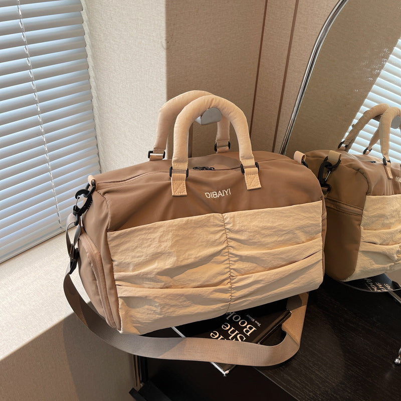 Stylish Functional Gym Duffle Bag LoungeYard — product view 3
