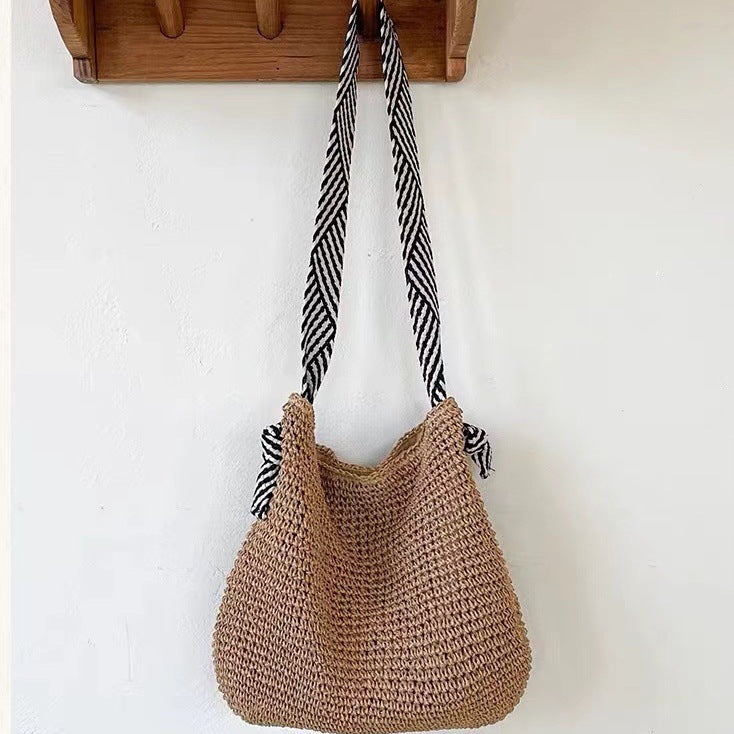 Handcrafted Beach Bag LoungeYard — product view 3
