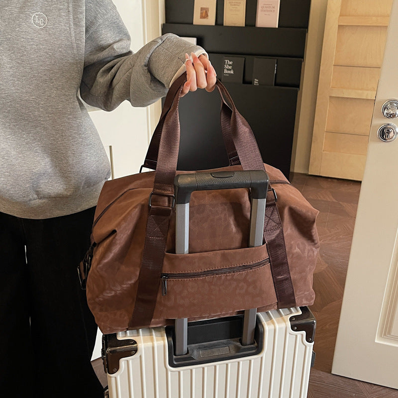 Stylish Gym Duffle Bag LoungeYard — product view 4