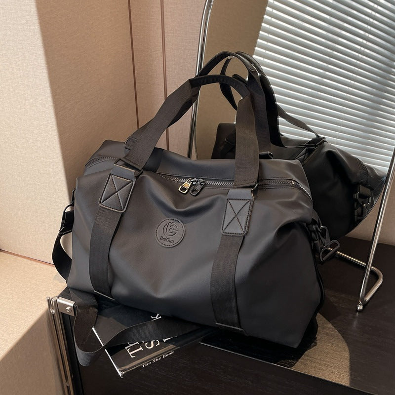 Waterproof Gym Duffle Bag LoungeYard — product view 3