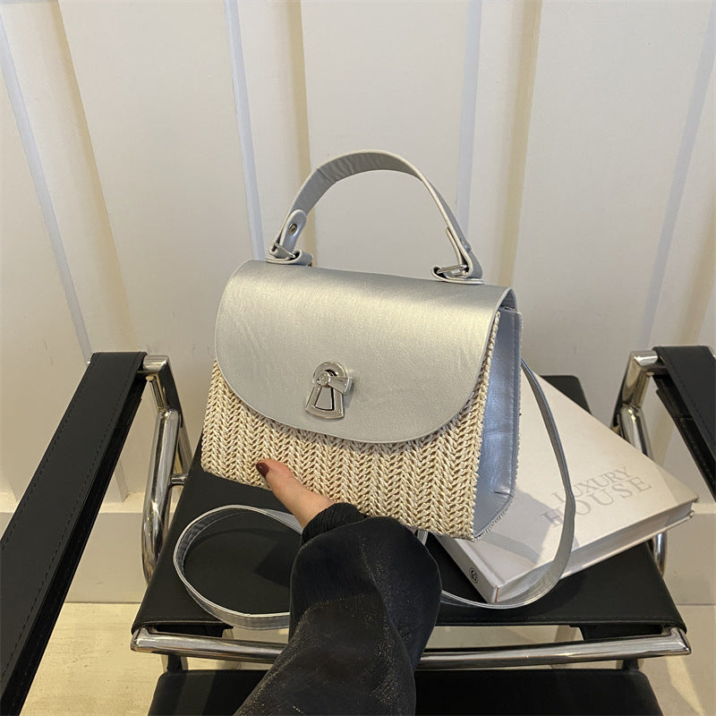 Elegant Handcrafted Straw Tote — product view 3