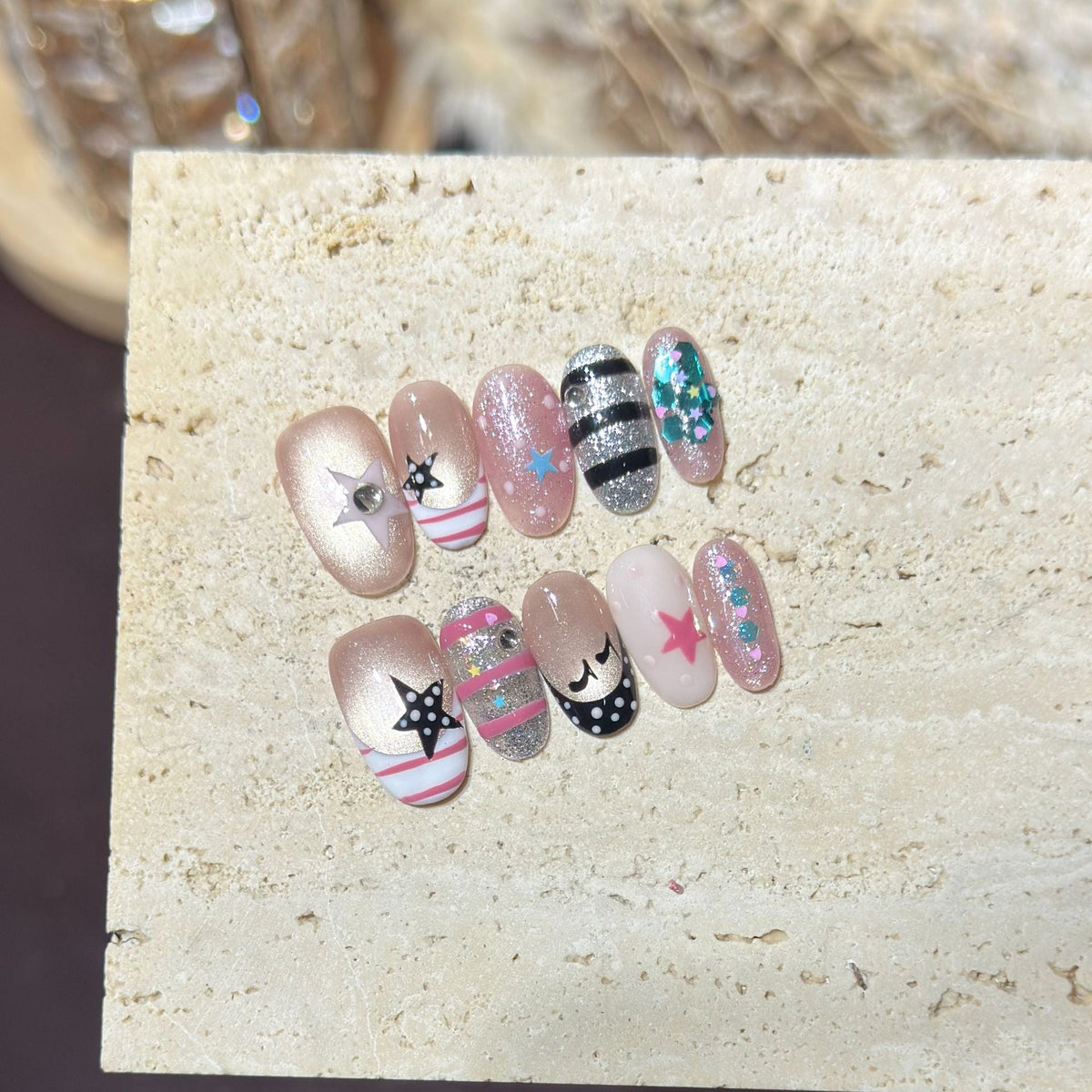 Creative Star-Patterned Press-On Nails — product view 5
