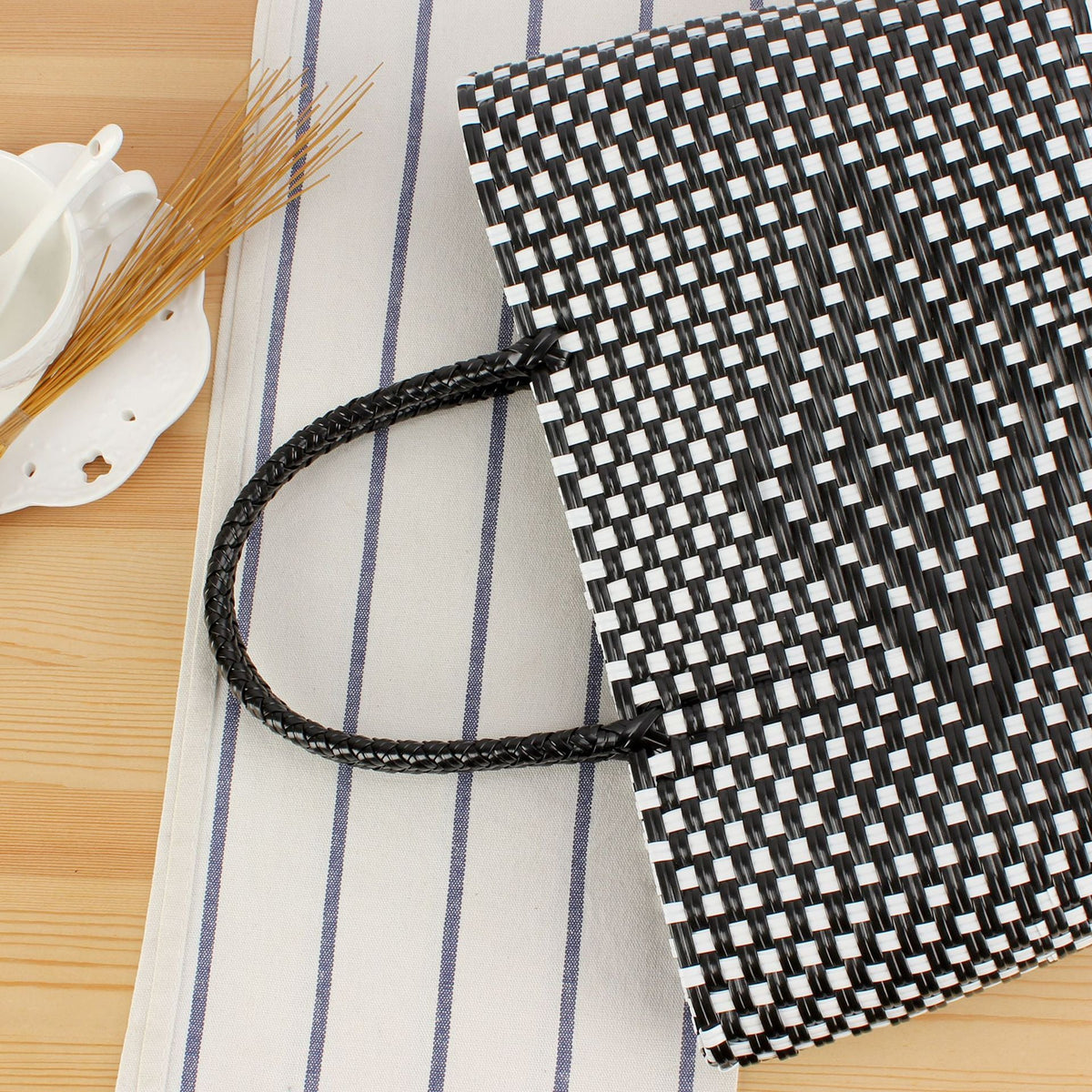 Braided Tote Bag Made of Robust Material with Structured Design LoungeYard — product view 2