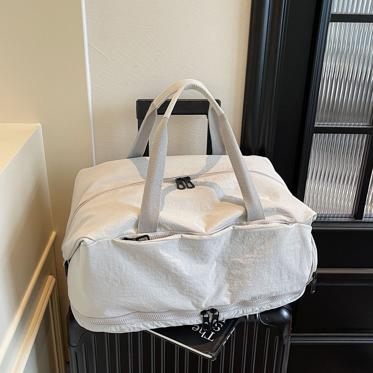 Versatile Functional Travel Duffel Bag LoungeYard — product view 4