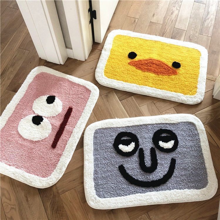 Plush Cartoon Tiger Absorbent Bath & Entry Rug with Non-Slip Backing — product view 1