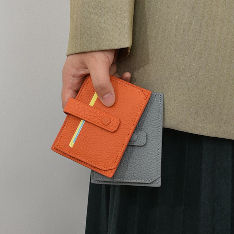 Stylish Textured Leather Card Holder — product view 2