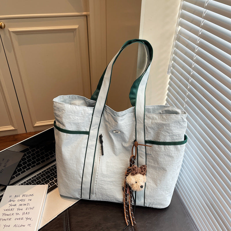 Practical Weekend Bag LoungeYard — product view 4