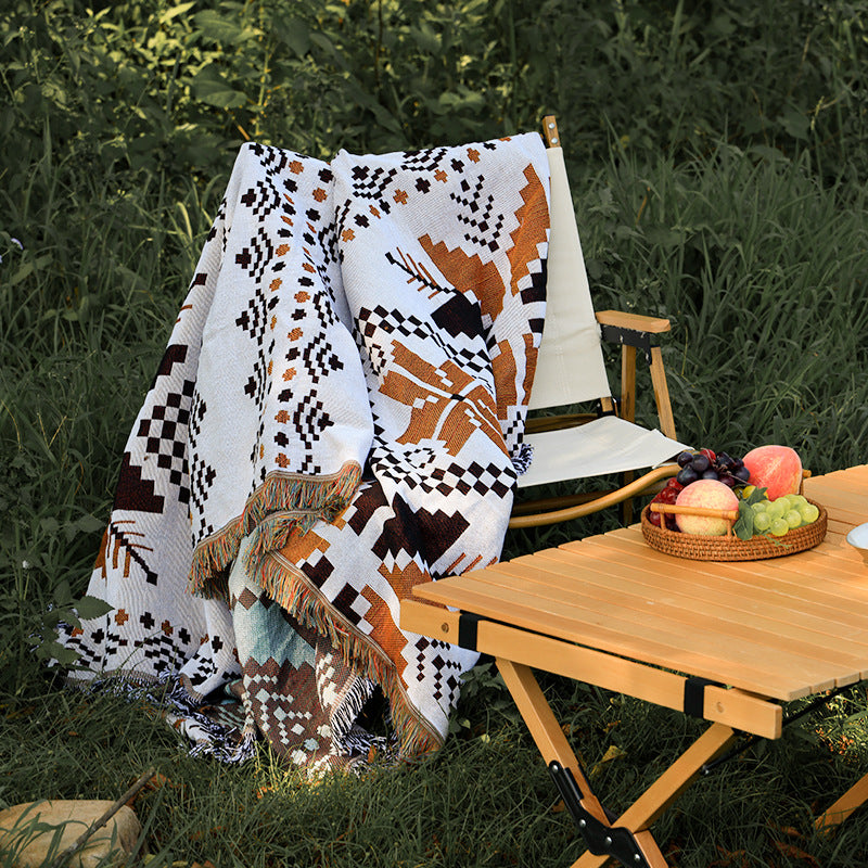 Patterned Throw Blanket LoungeYard — product view 3
