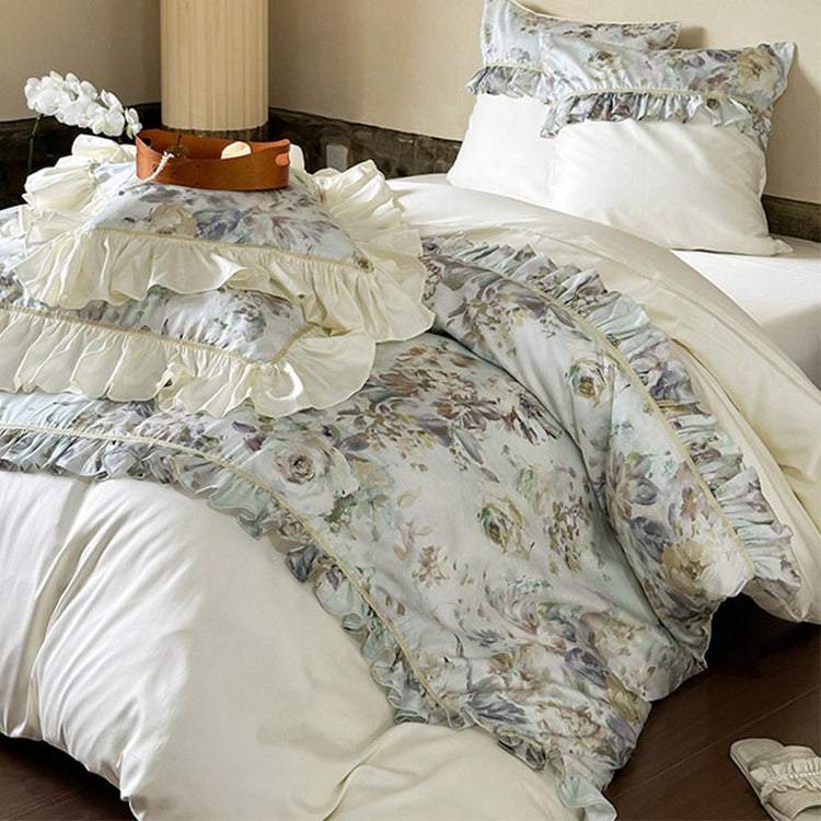 Luxurious bedding set with floral pattern, ruffles and satin finish — product view 1