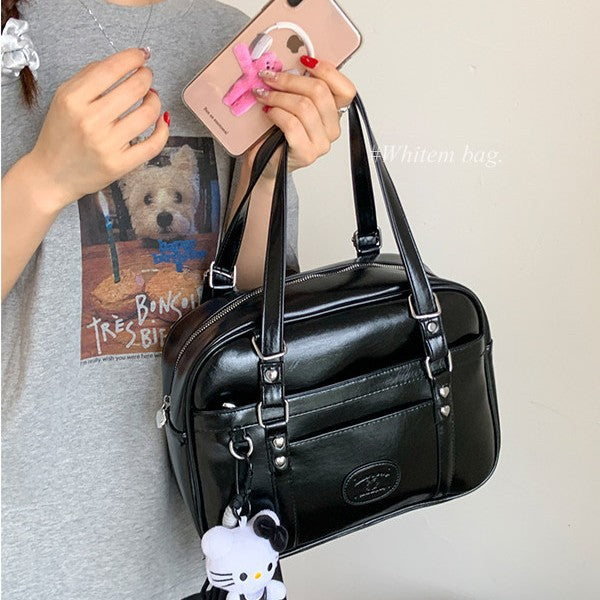 Stylish Functional Handbag LoungeYard — product view 4