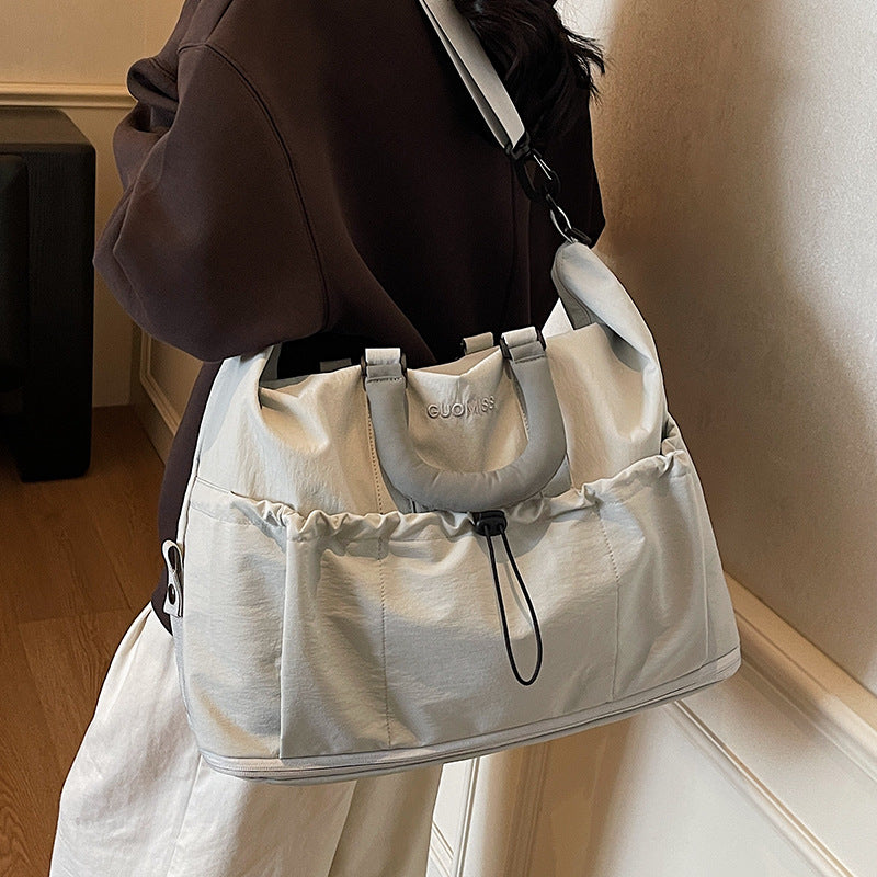 Stylish Travel Handbag — product view 5