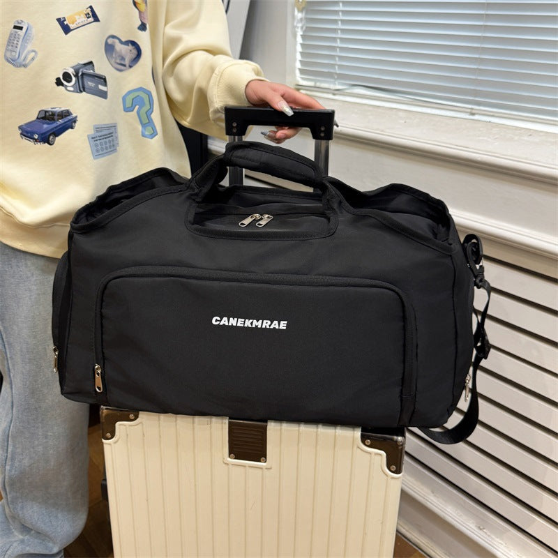 Sporty multifunctional travel bag LoungeYard — product view 1