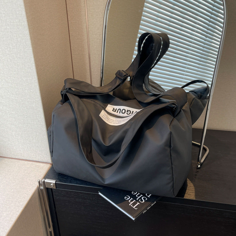 Versatile Utility Shoulder Duffle Bag LoungeYard — product view 2