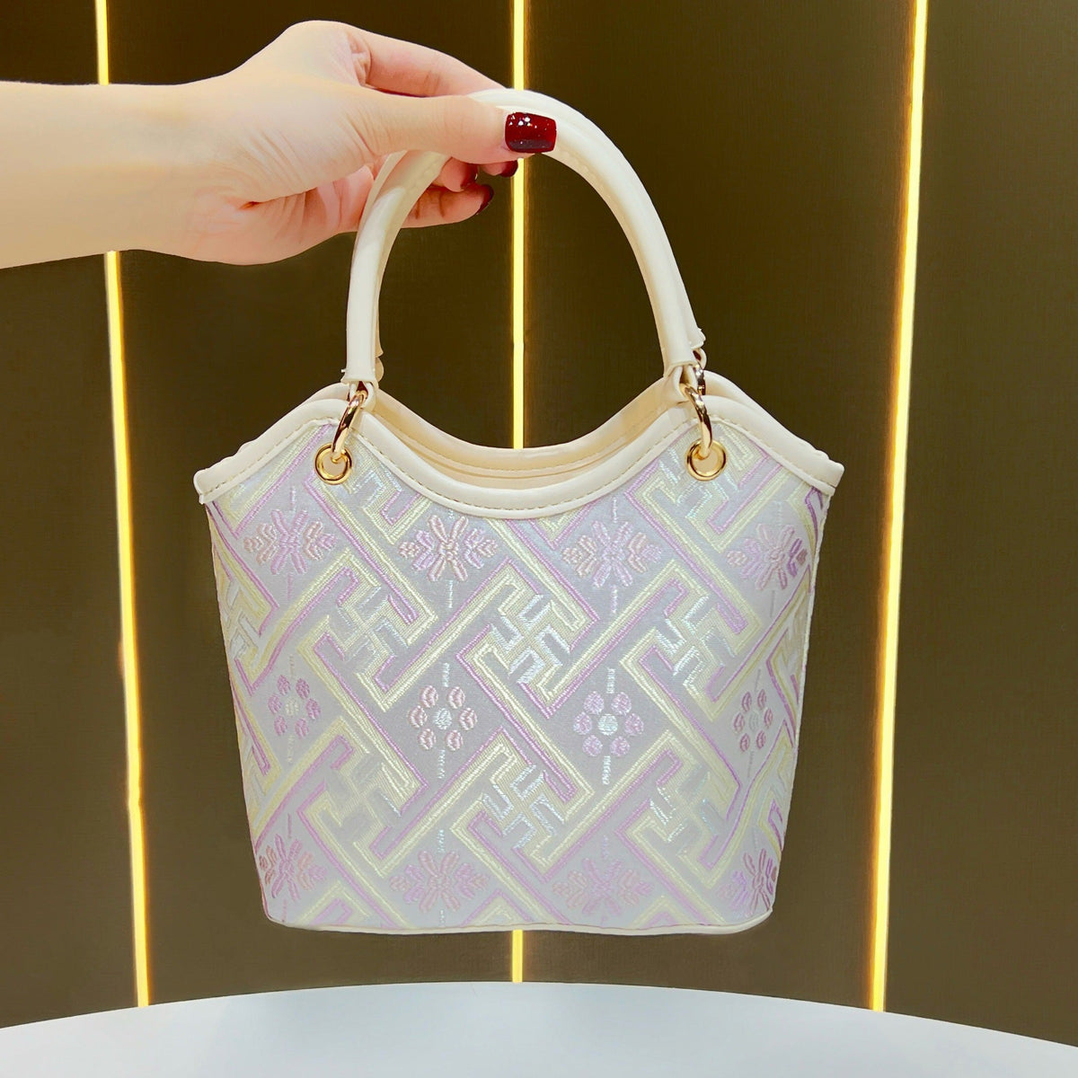 Decorative Patterned Handbag — product view 1