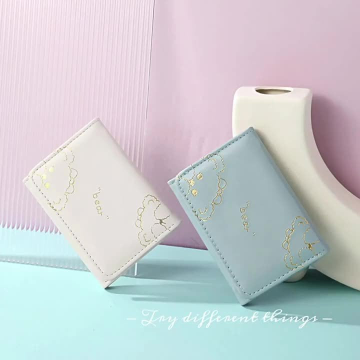 Cute Bear-Themed Cardholder LoungeYard — product view 1