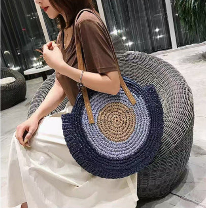 Handcrafted straw bag with eye-catching gradient LoungeYard — product view 1