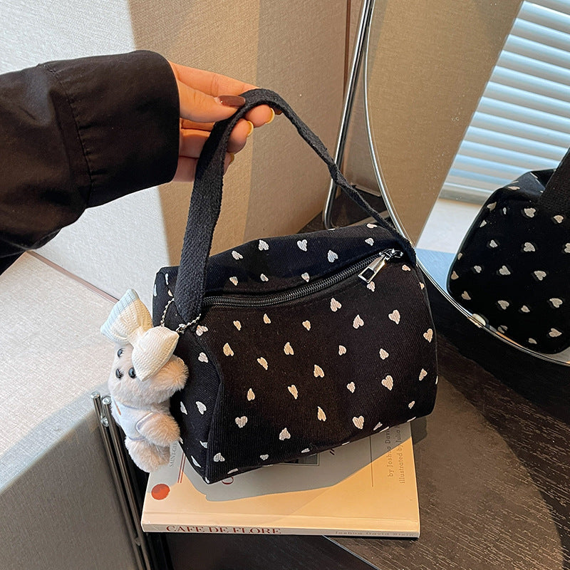 Cute Heart Pattern Handheld Bag — product view 3