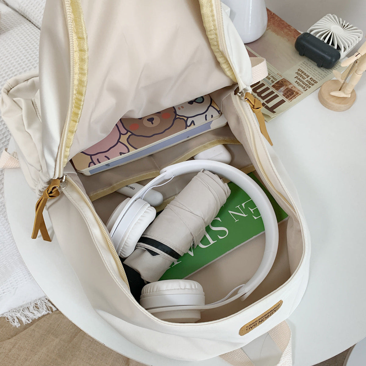 Versatile Travel Backpack LoungeYard — product view 4