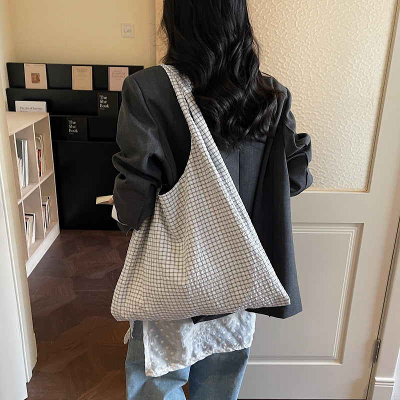 Stylish Geometric Pattern Sling Bag — product view 4