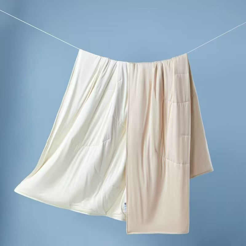 Breathable and Comfortable Summer Blanket LoungeYard — product view 1