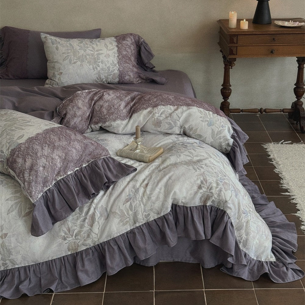 Bedding set with jacquard panels, ruffled bed skirt and reversible pillow — product view 1
