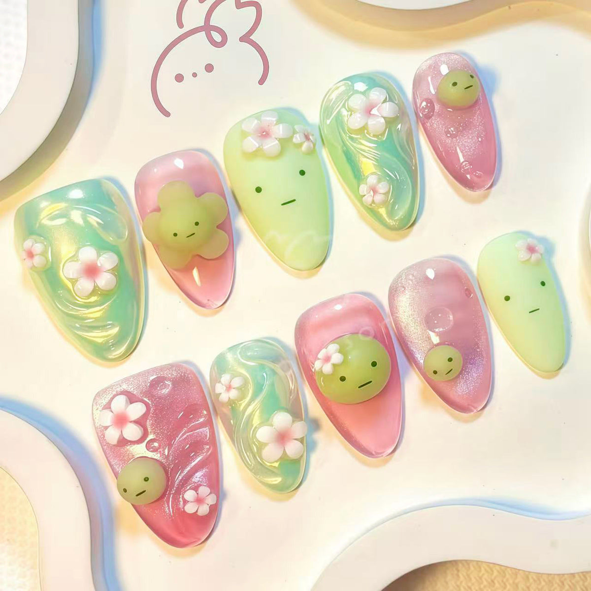 Artistic Design Press-On Nails — product view 1