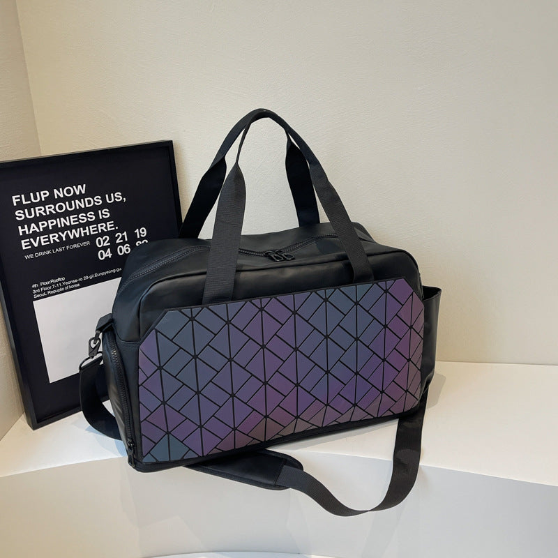 Travel and Sports Bag LoungeYard — product view 6