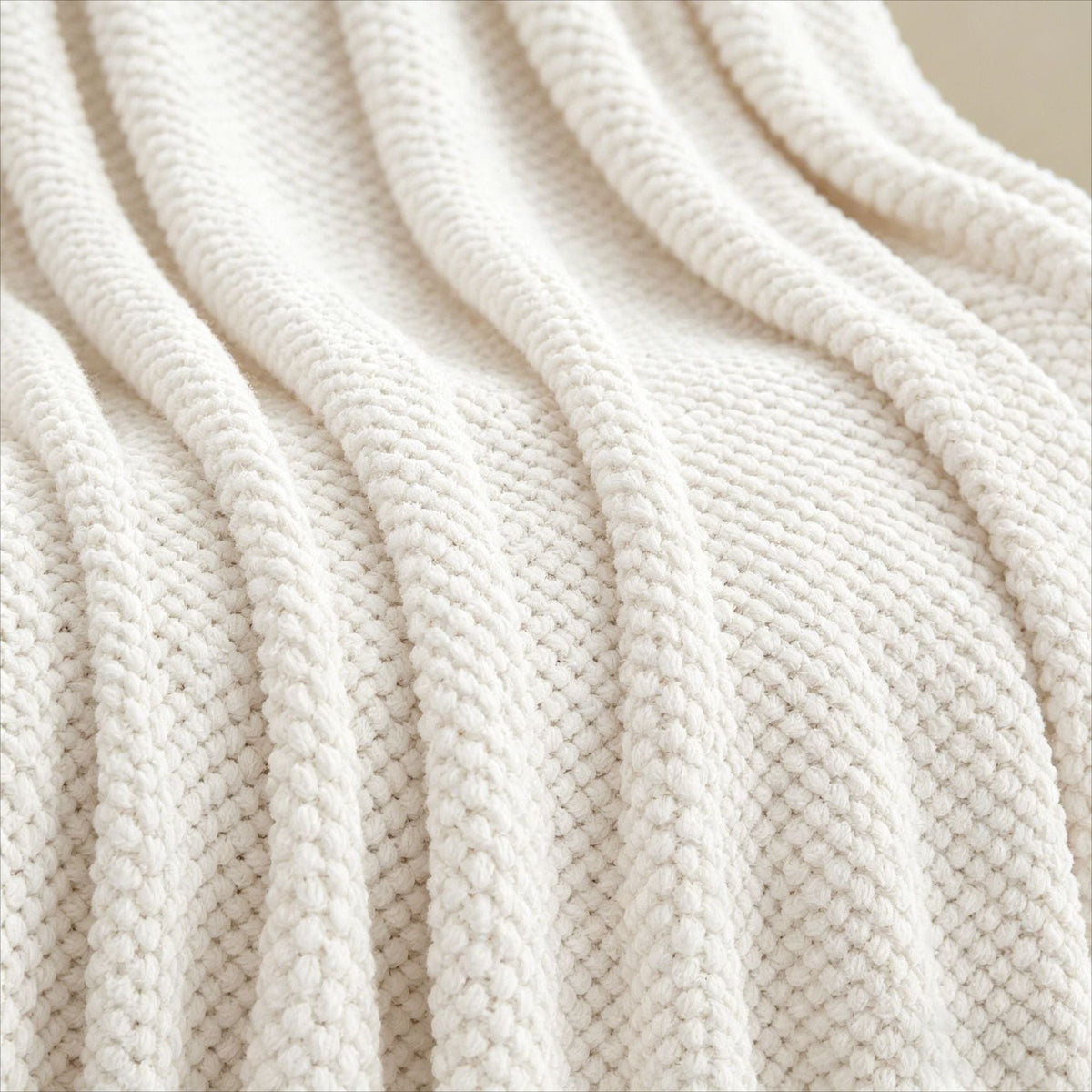 Chunky Knit Throw Blanket — product view 3