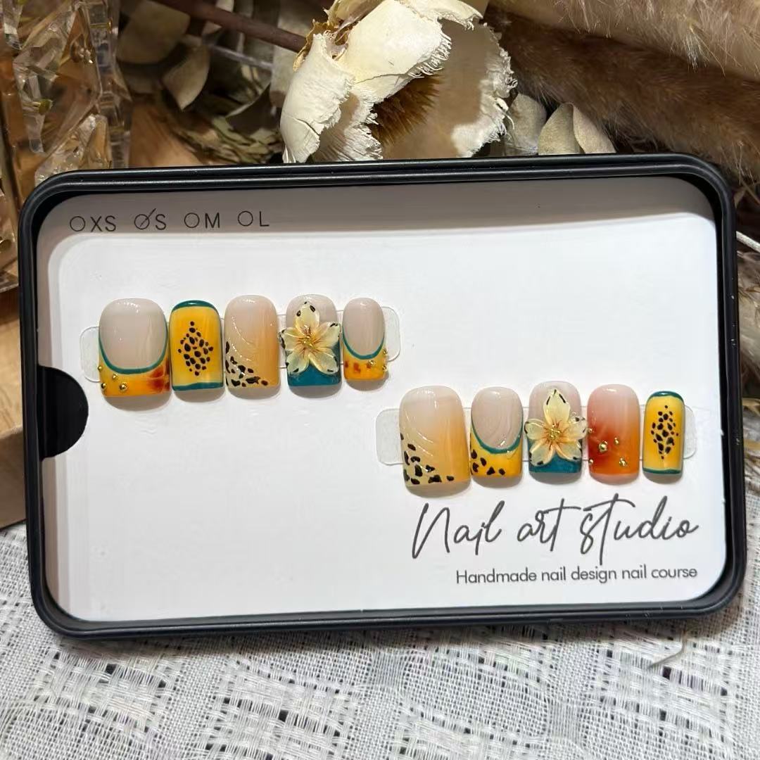 Handcrafted Floral Nail Art Design Set — product view 3