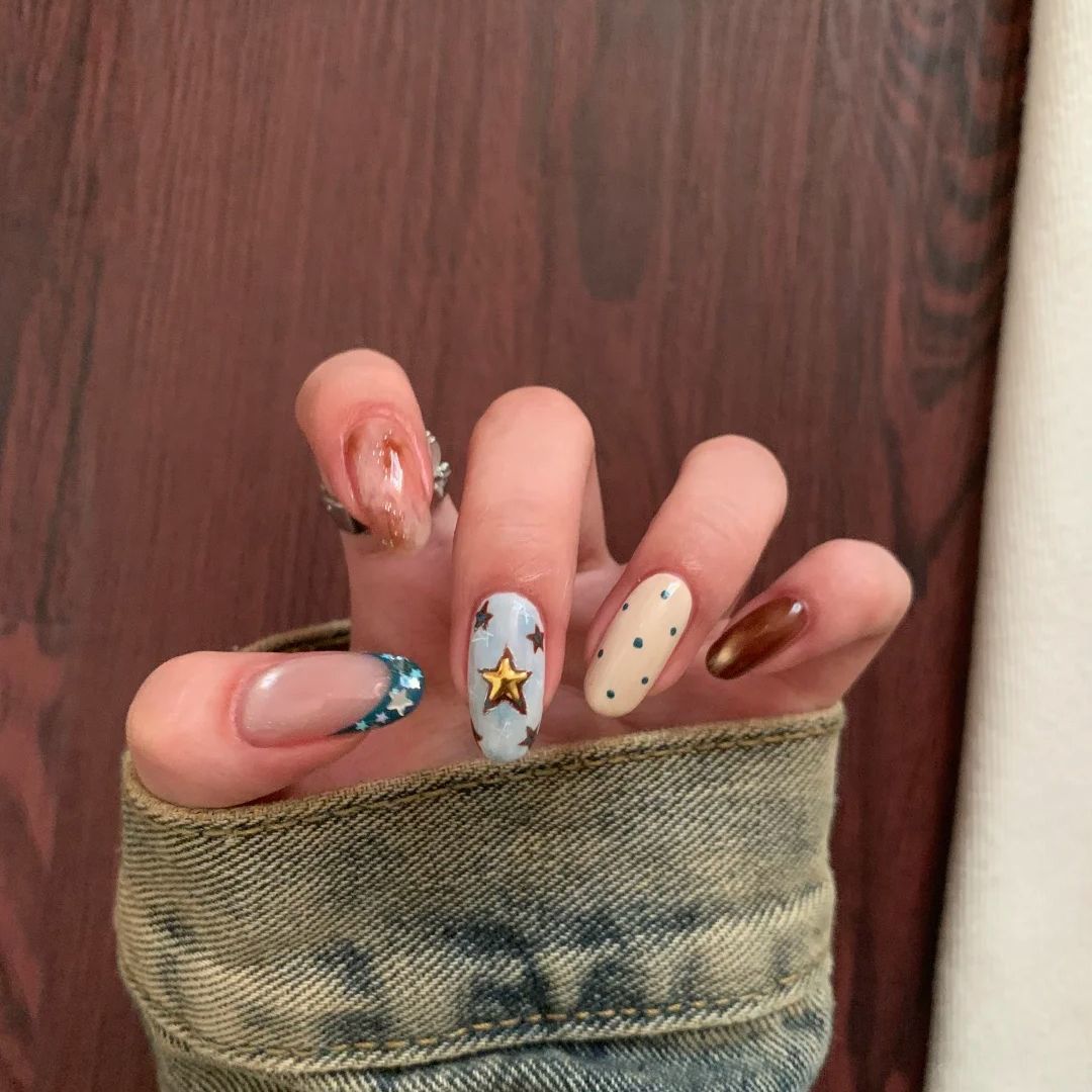Artistic Multi-Design Nail Art Extensions — product view 1