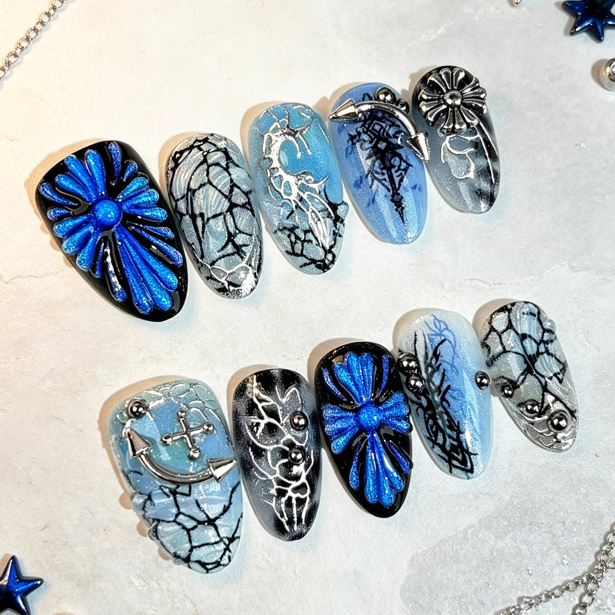 Artistic Gel Press-On Nail Set — product view 3