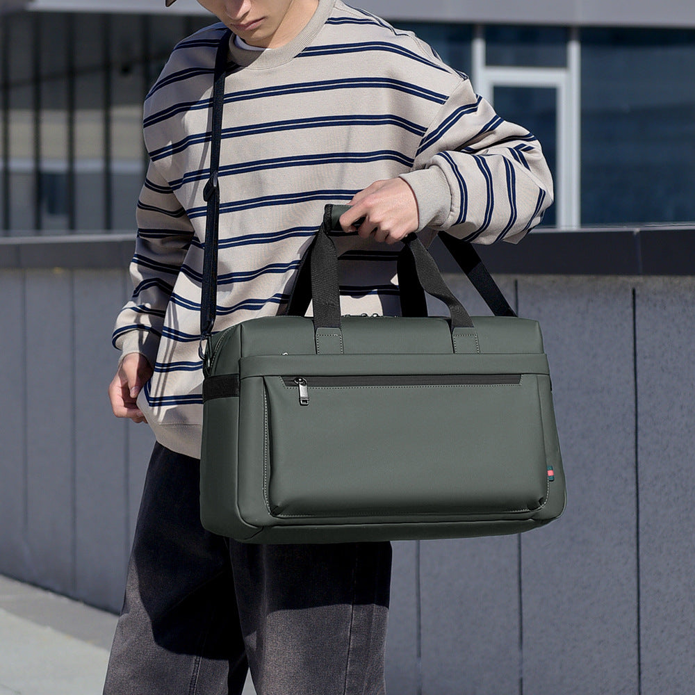 Versatile Travel Duffel Bag LoungeYard — product view 3