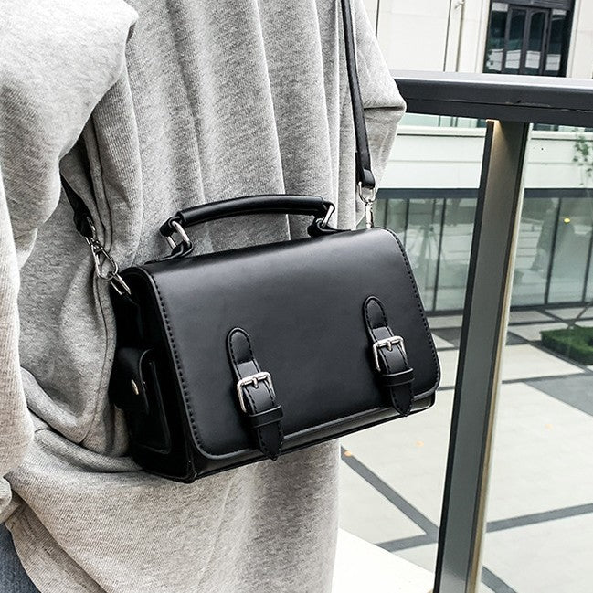 Elegant Handbag with Textured Design LoungeYard — product view 1