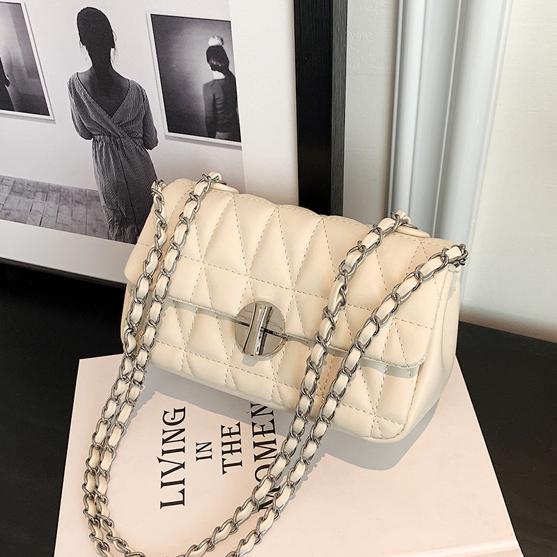 Quilted Chain Crossbody Bag LoungeYard — product view 6