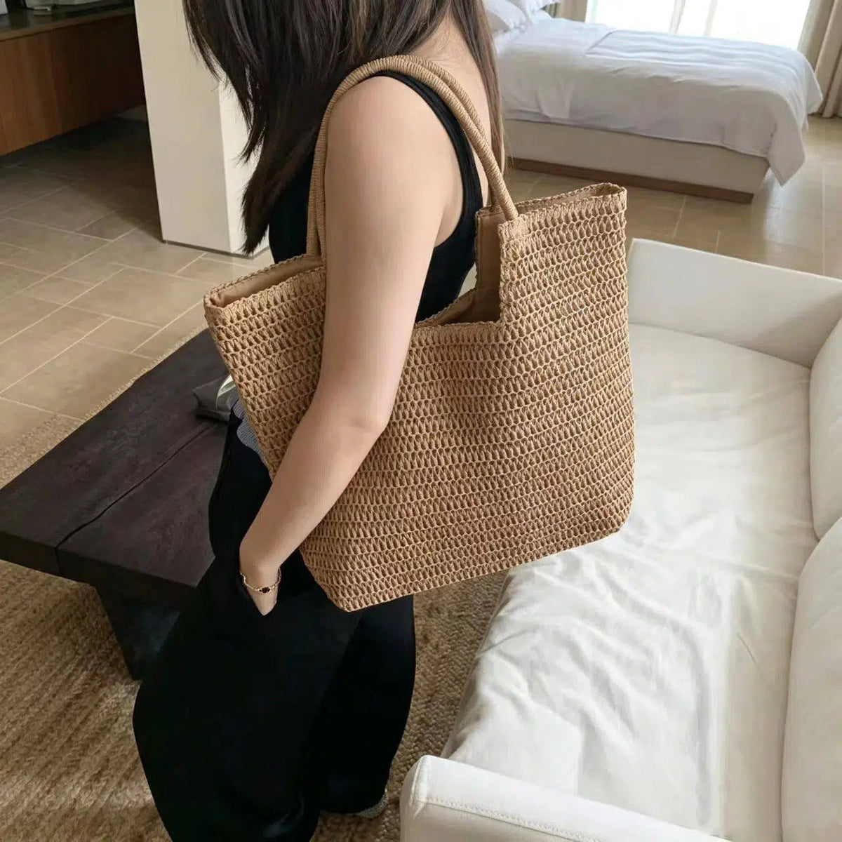Shopping net with handwoven design LoungeYard — product view 1