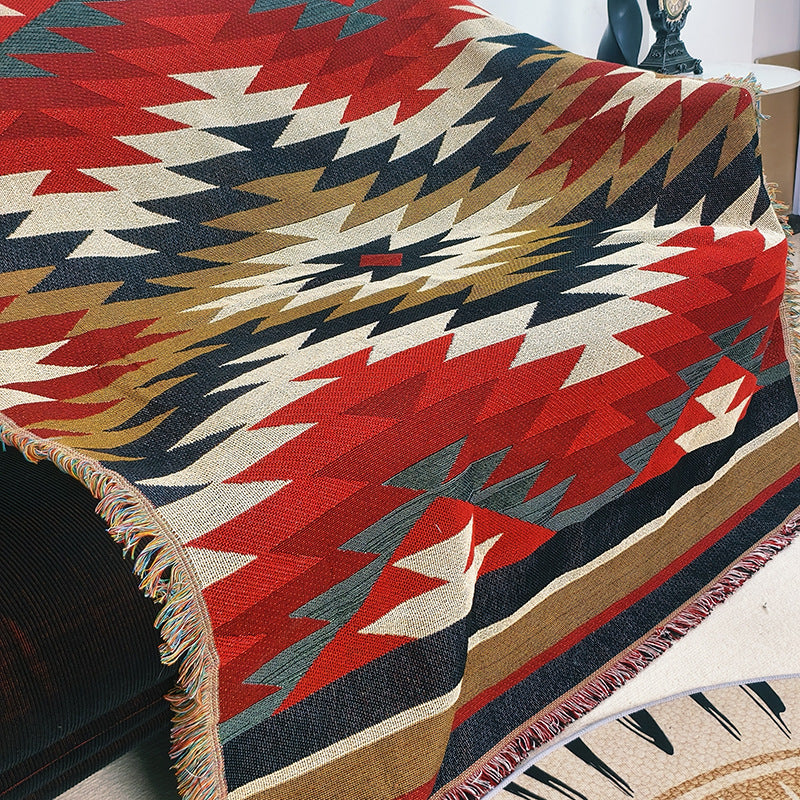 Tribal Patterned Throw Blanket — product view 1