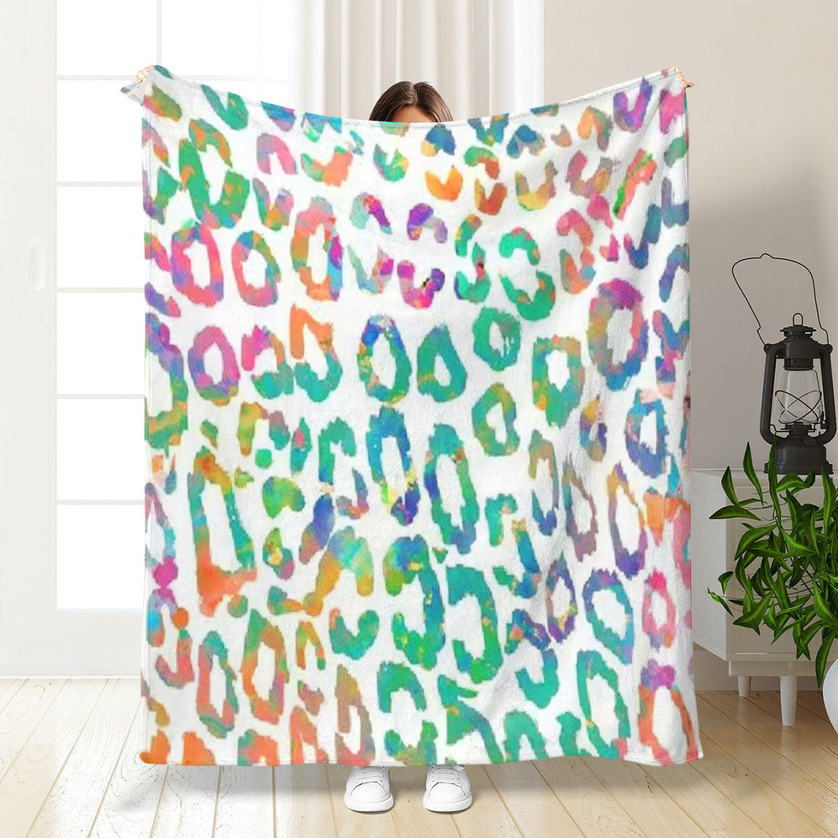 Artistic Leopard Print Throw Blanket — product view 5