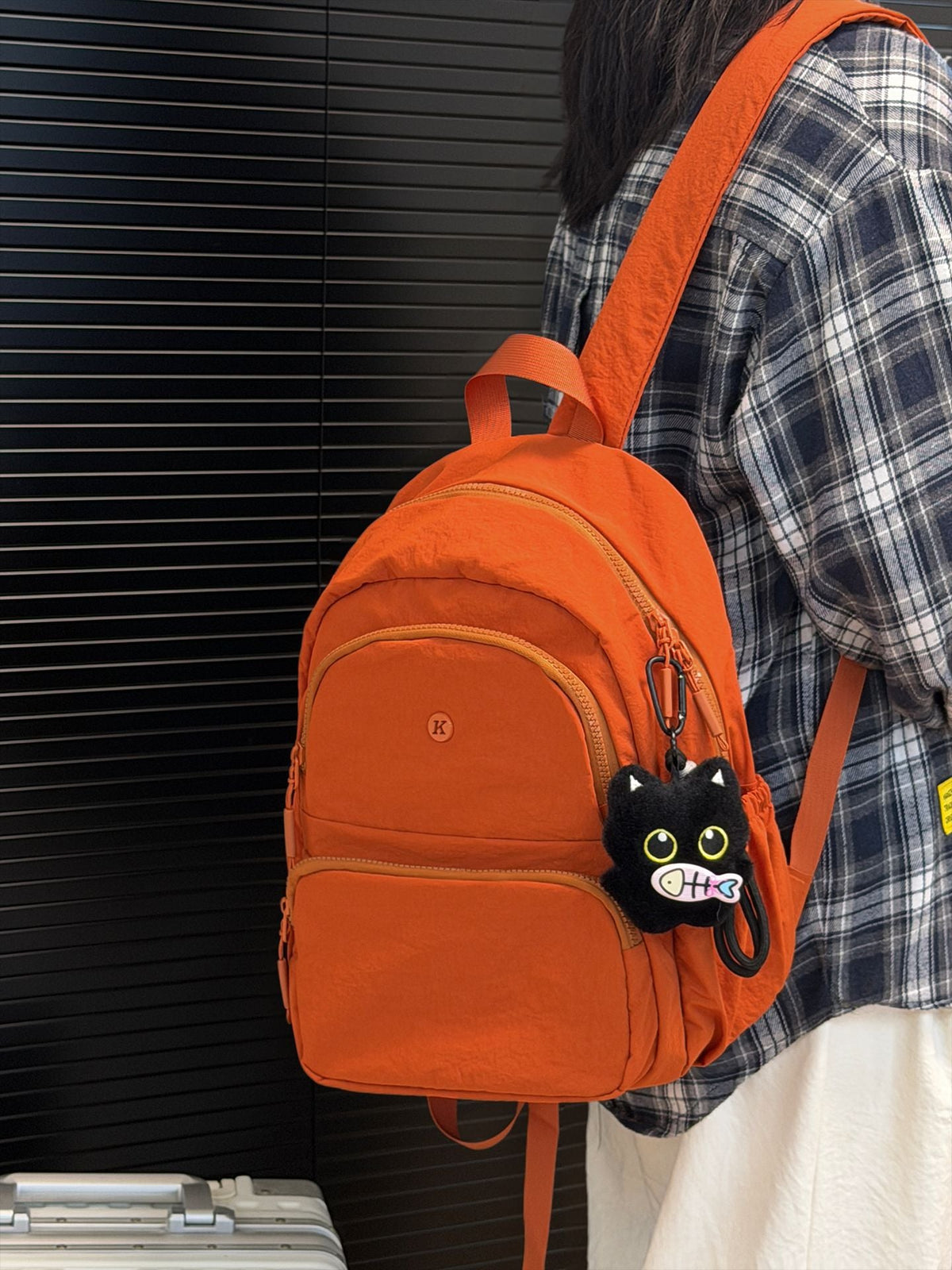 Minimalist Backpack — product view 2