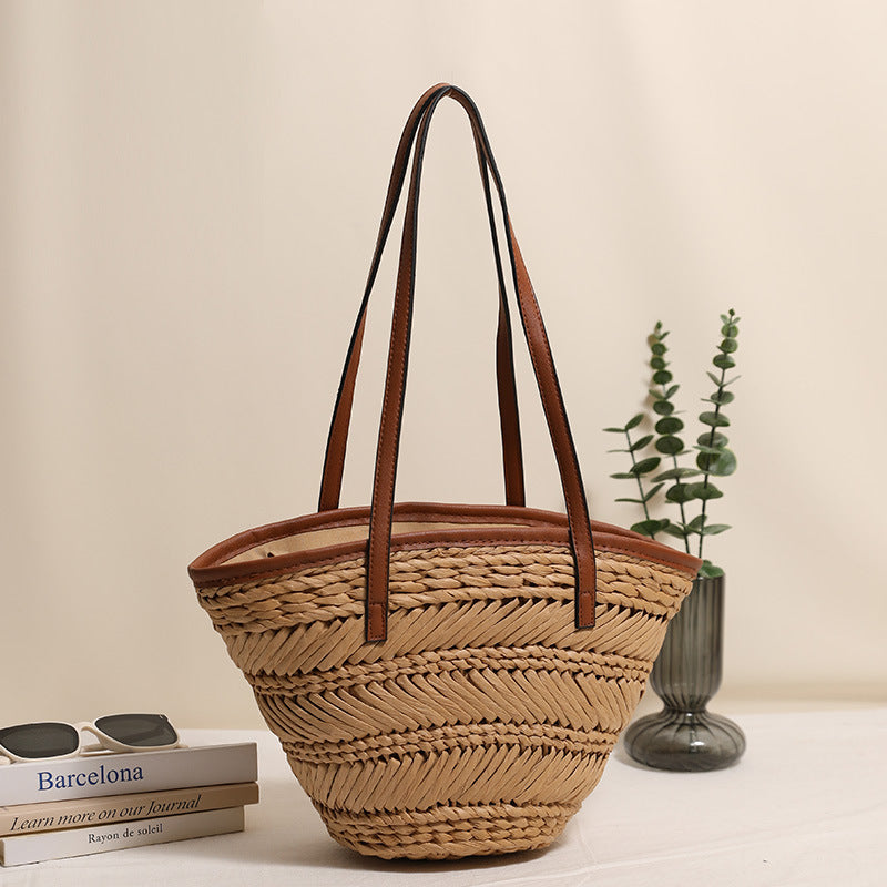 Braided basket bag with innovative leather handles LoungeYard — product view 3