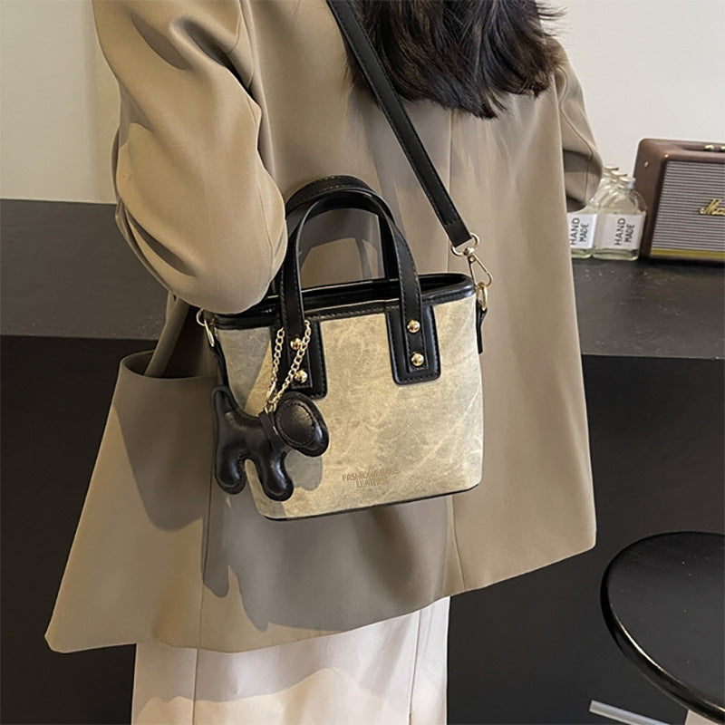Compact Handheld Bucket Bag LoungeYard — product view 2