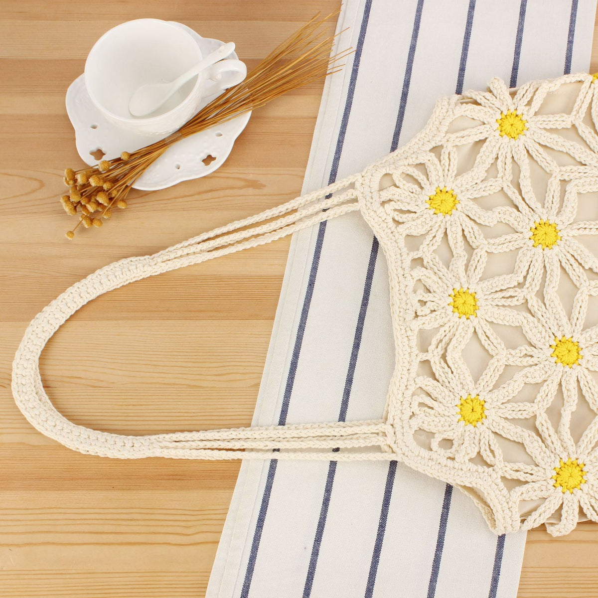 Handbag with Creative Flower Design LoungeYard — product view 2