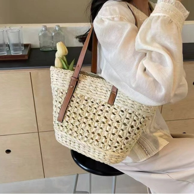 Handwoven Beach Bag in Modern Design LoungeYard — product view 1