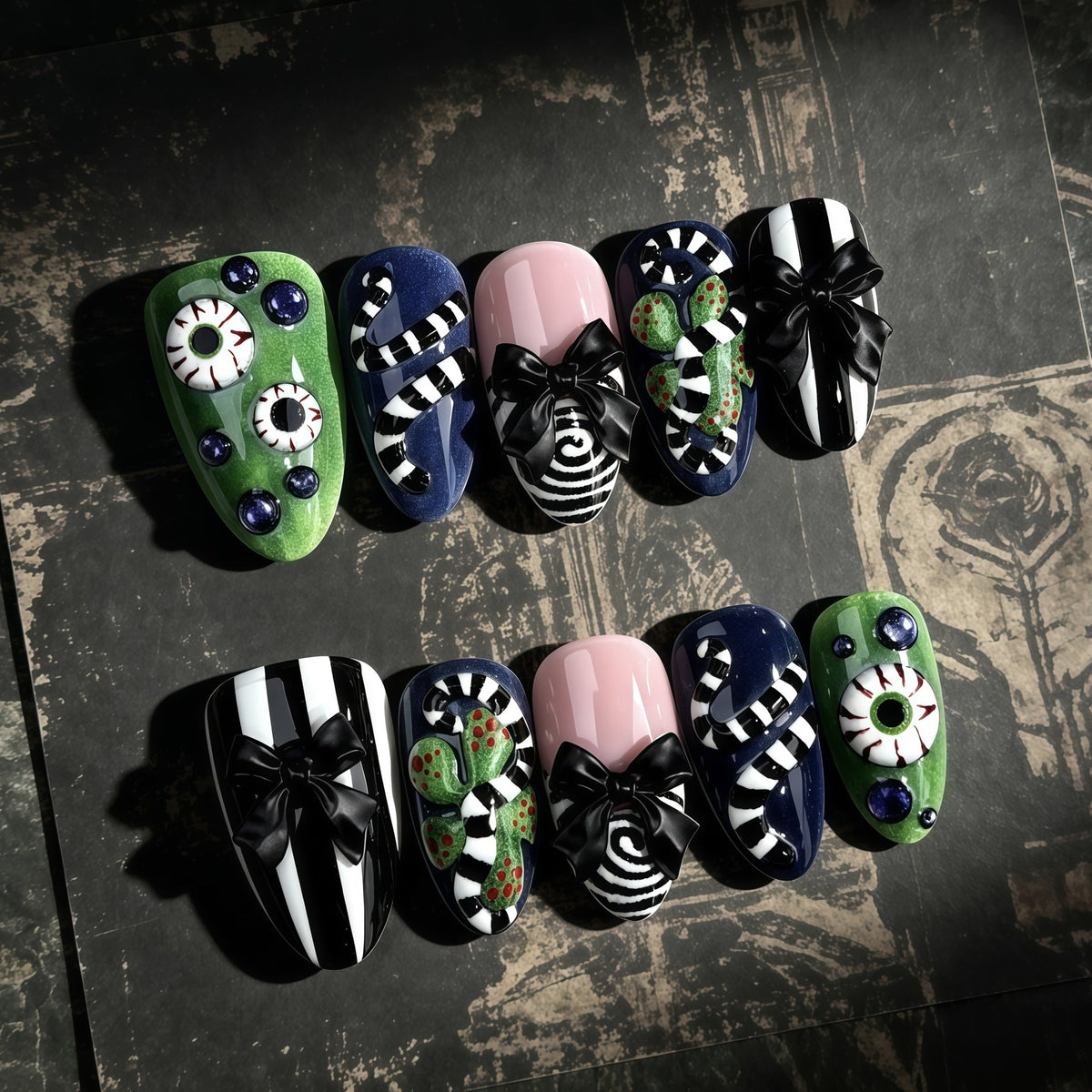Artistic Themed Press-On Nail Set 1790745477 — product view 3