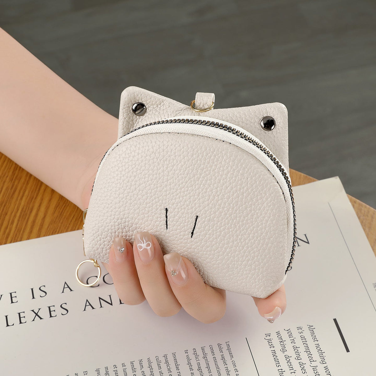 Adorable Cat-Ear Coin Purse — product view 3