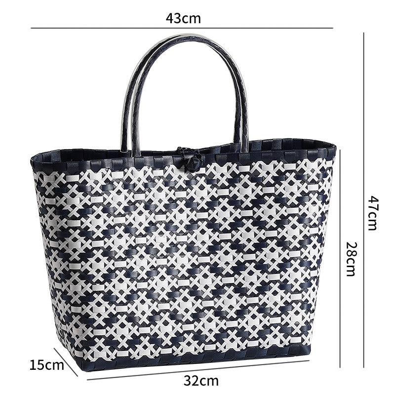Stylish Woven Beach Tote LoungeYard — product view 4