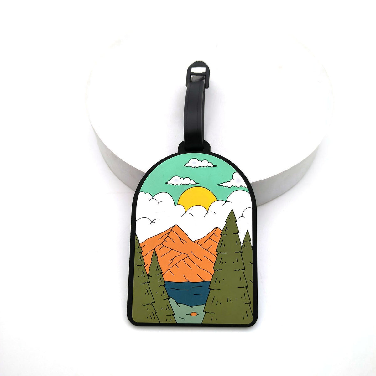 illustrated scenic silicone luggage tag LoungeYard — product view 6